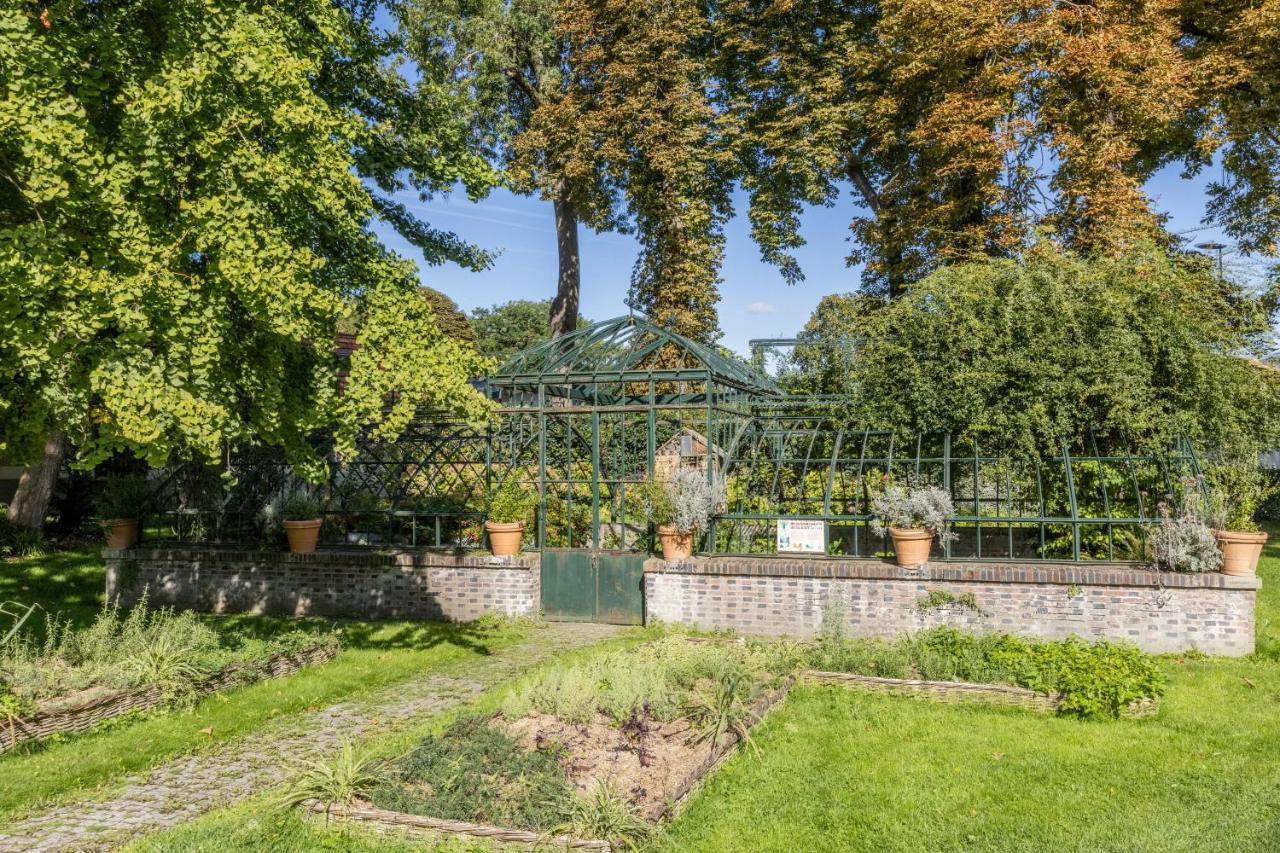 Auberge La Maison Montreau Montreuil  Eksteriør billede